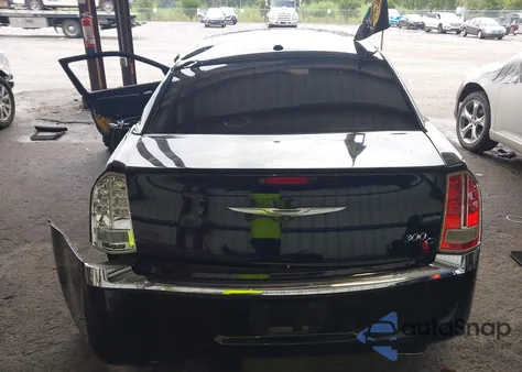 2014 Chrysler 300C из США, поврежденный, VIN 2C3CCAEG3EH372925